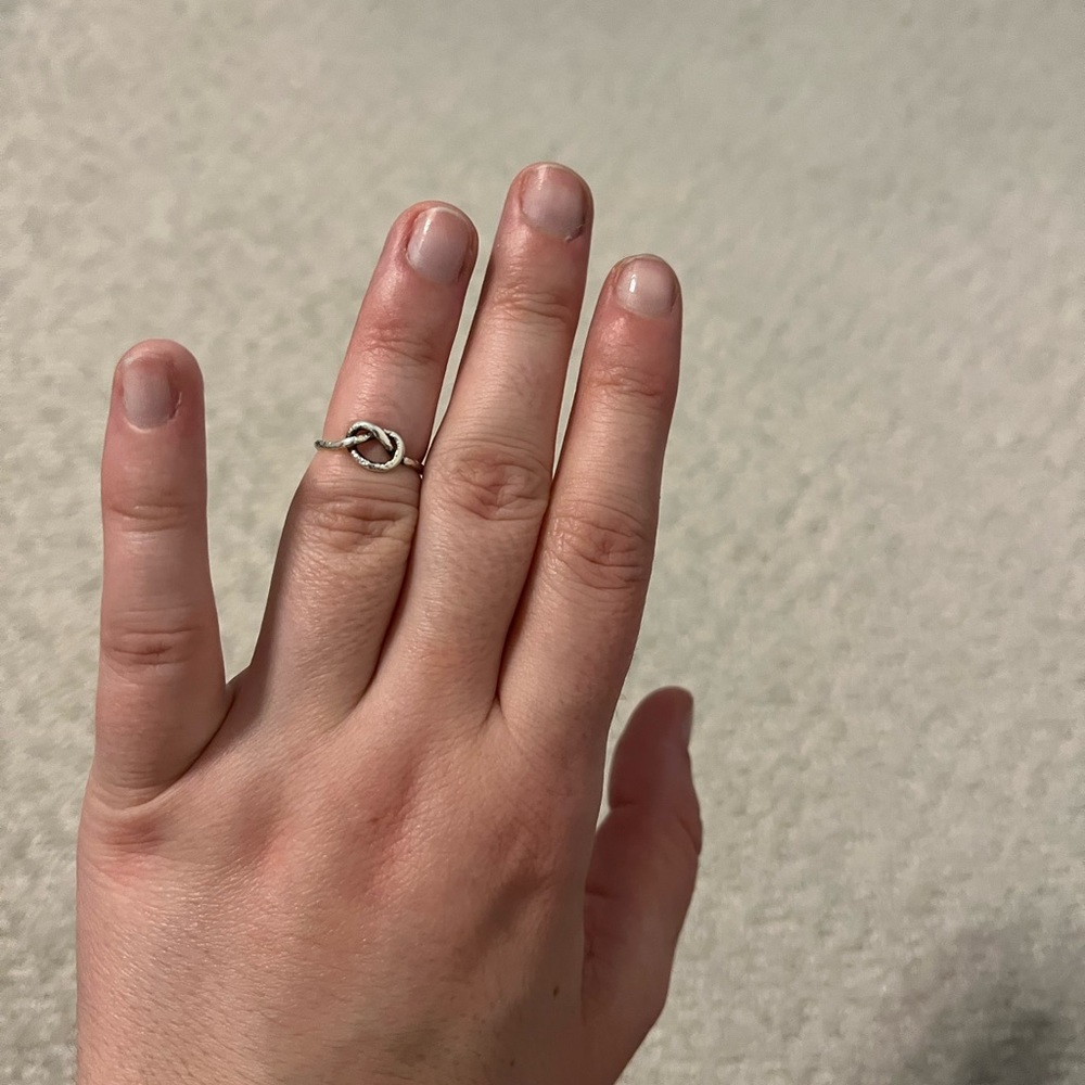 Knot Ring